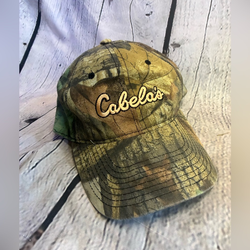 5/$20 Cabela's Camo Tonal Embroidered Logo Snap Back Cap Hunting Fishing GUC EUC